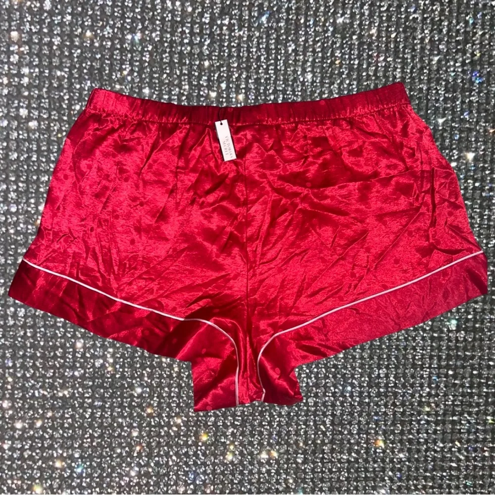 Victoria secret shorts red polkadot silky satin red shiny shimmer new with tags - Picture 2 of 5